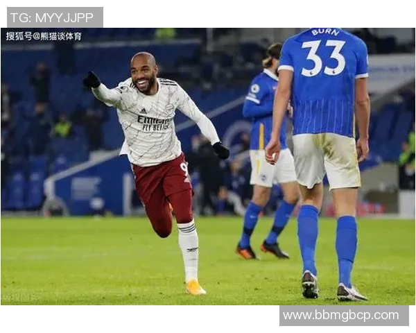 曼联对西布朗维奇比赛结果揭晓球迷热议精彩瞬间与战术分析